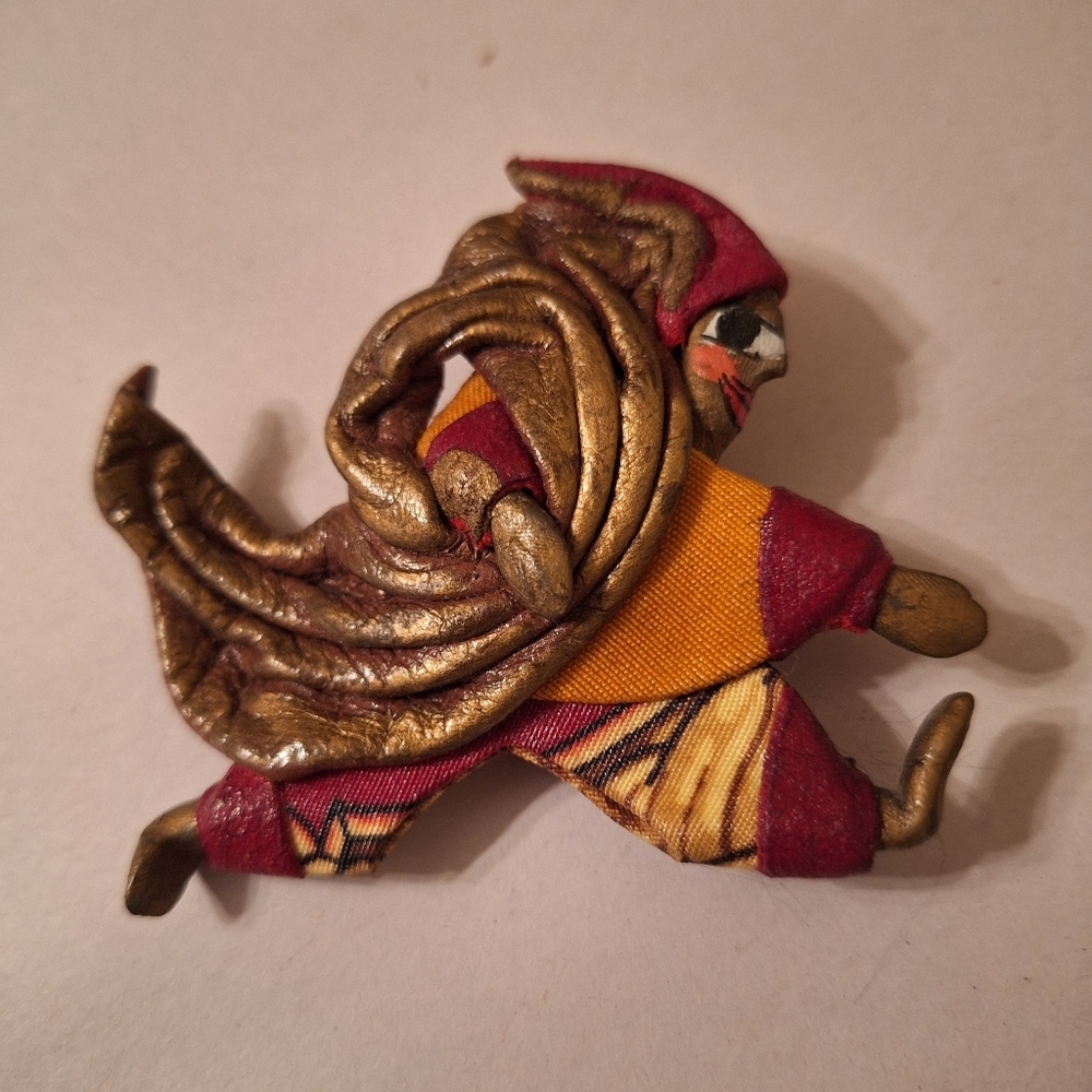 Vintage Arabian ALADDIN Magic Carpet Genie Leather & Fabric Brooch RARE READ